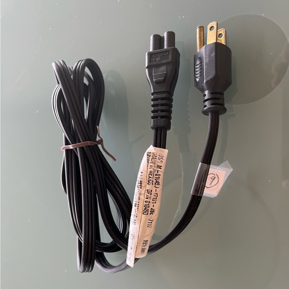 Genuine OEM Apple Volex iMac PowerMac 3-Hole Power Cord E62405SP 125V 25AC5 2.5A